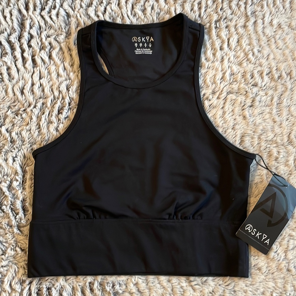 Askya sports bra top (S)